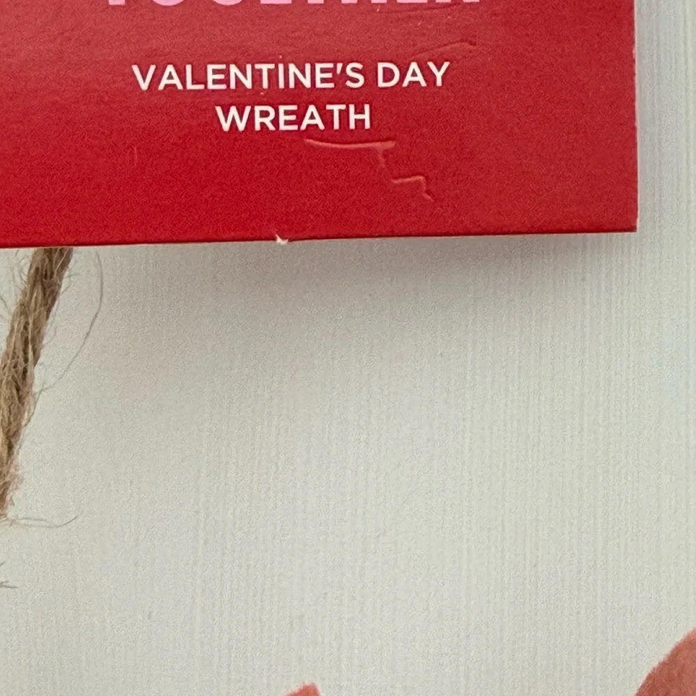 New Kohl's Celebrate Together Valentine’s Day Heart Rose Bud Wreath NWT